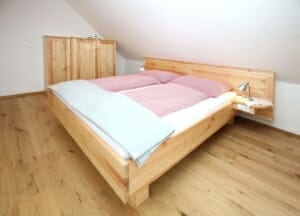 Schlafzimmer Eltern Morgensonne